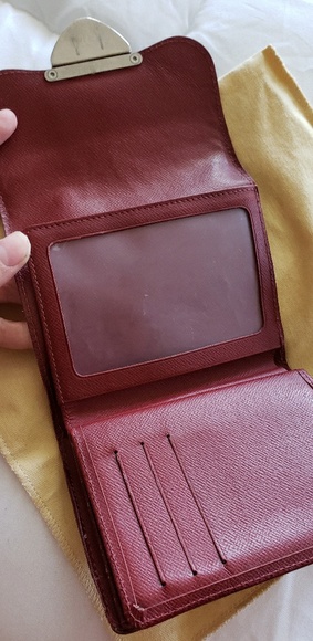 Louis Vuitton Koala wallet with ID slot - Picture 7 of 8